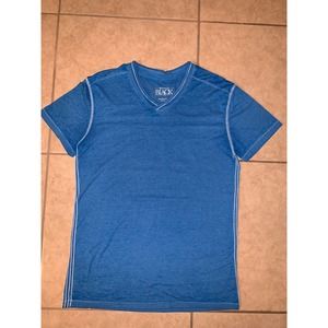 Buckle Black Mens Standard Fit V Neck Shirt